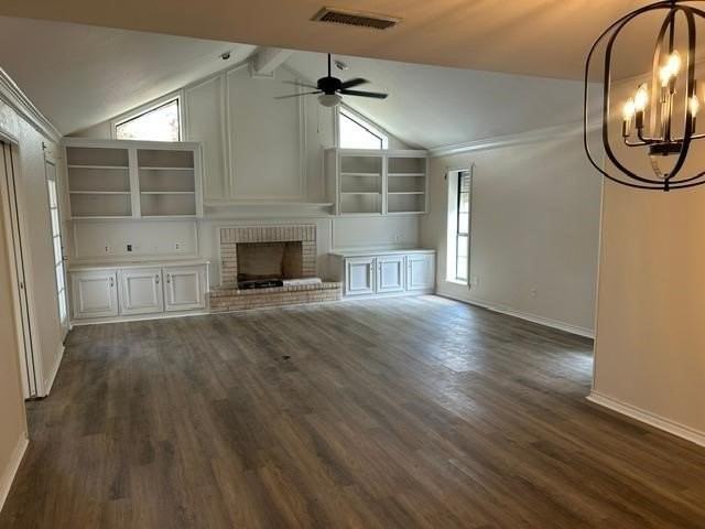 7013 Chiswick Dr - Photo 3 of 11