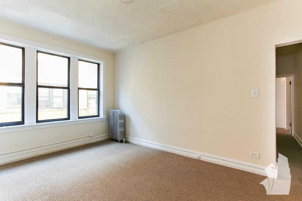 1530 N Kedzie Ave #1532-2F - Photo 3 of 10