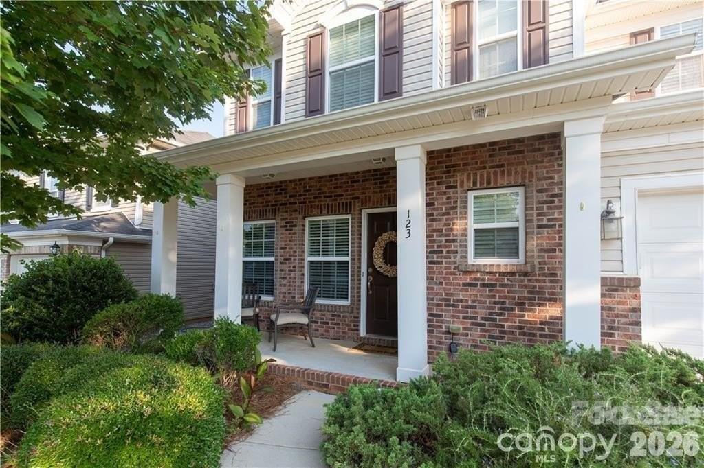 123 Colville Rd - Photo 2 of 28