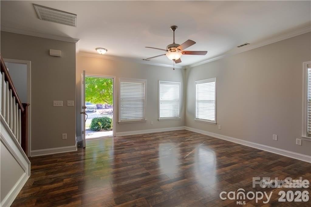 123 Colville Rd - Photo 4 of 28