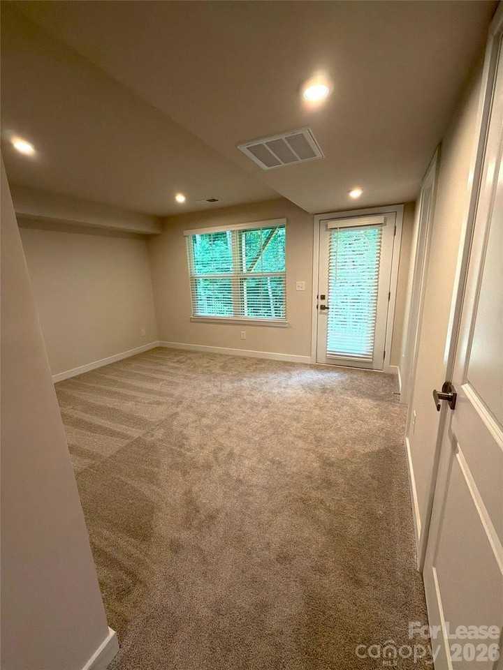 4136 Auburn Oak Ln - Photo 4 of 23