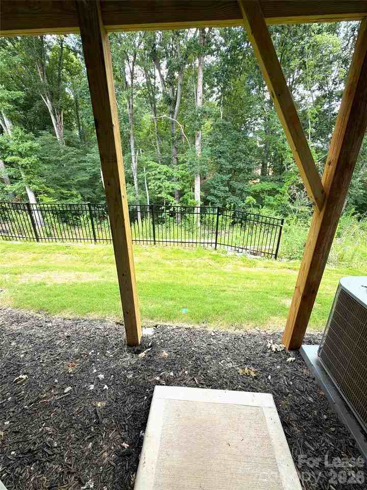 4136 Auburn Oak Ln - Photo 5 of 23