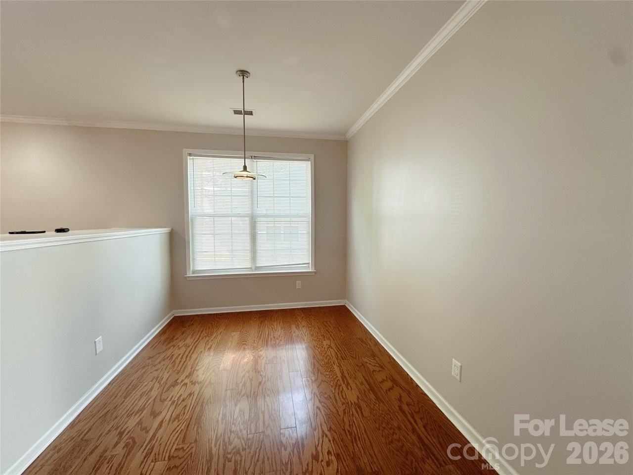 7629 Abigail Glen Dr - Photo 6 of 23