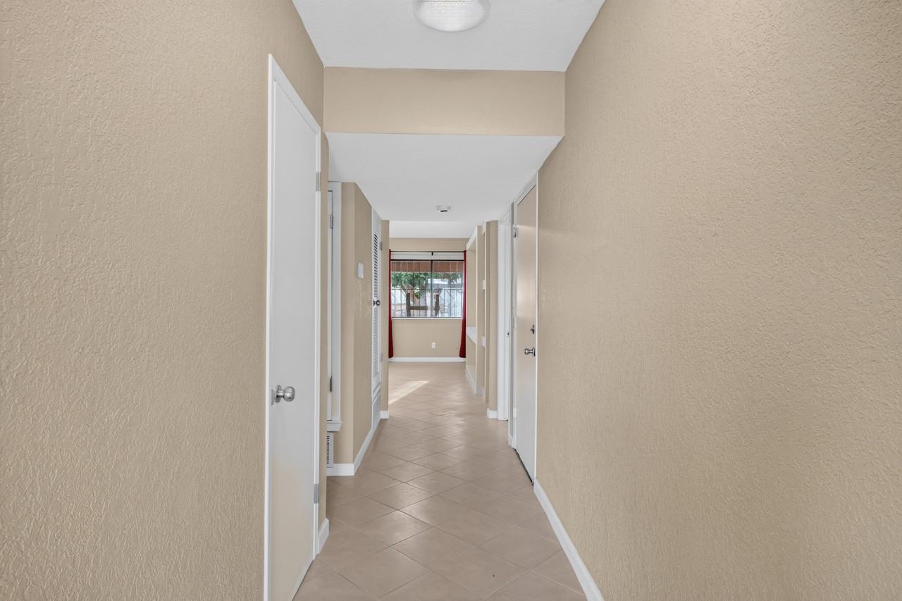 11301 Gene Sarazen Dr #1 - Photo 4 of 26
