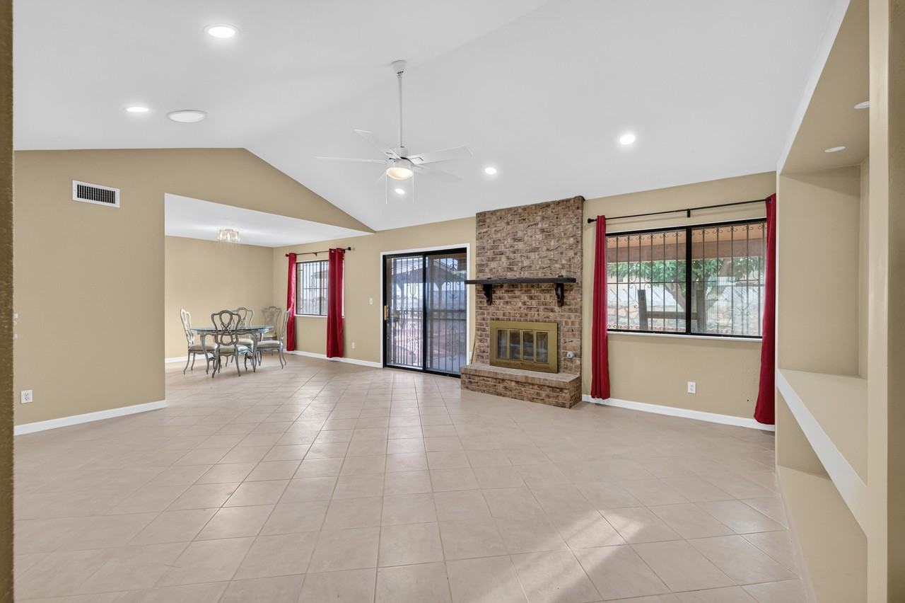 11301 Gene Sarazen Dr #1 - Photo 5 of 26