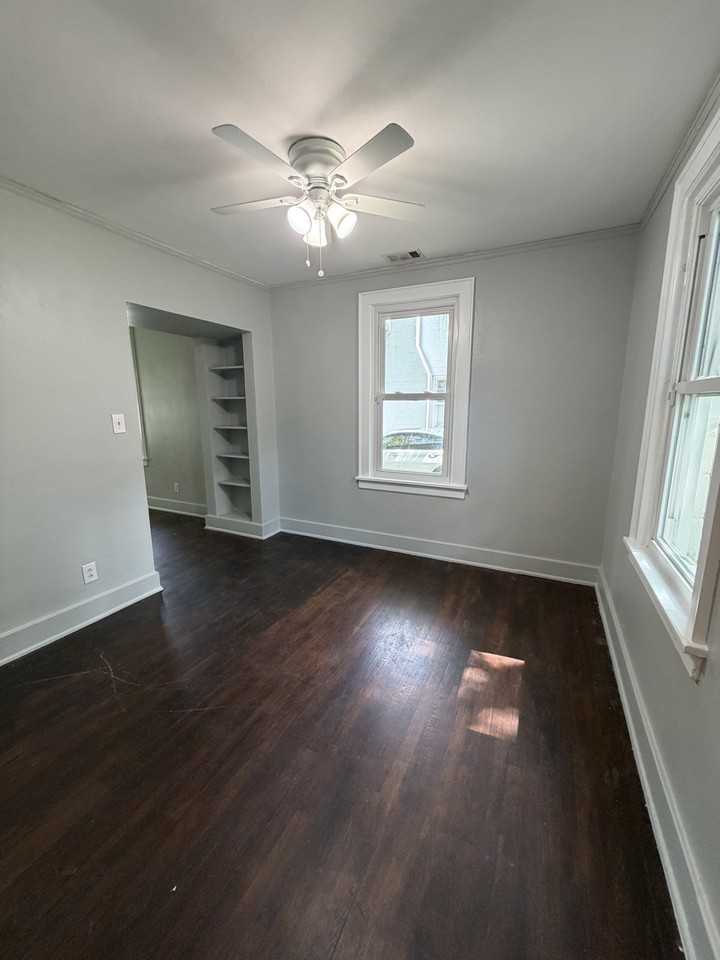 114 Palm Ave #1 - Photo 6 of 20