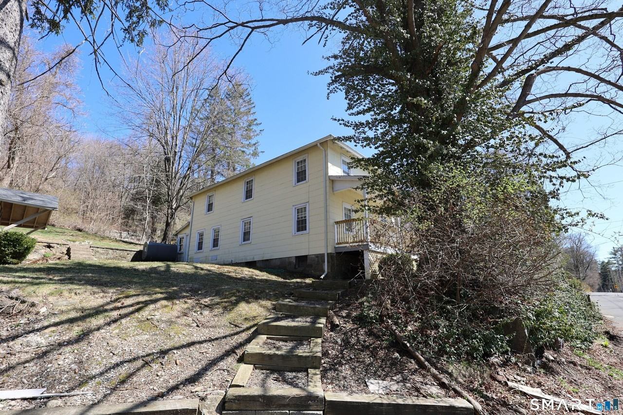 48 W Branchville Rd - Photo 2 of 34