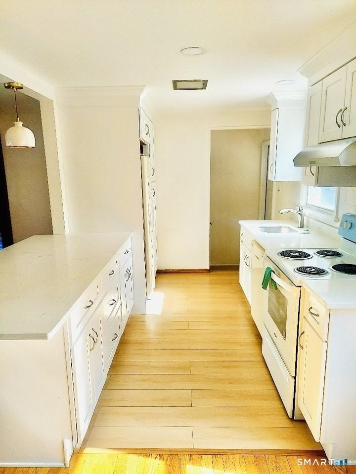 8 Rome St - Photo 6 of 18