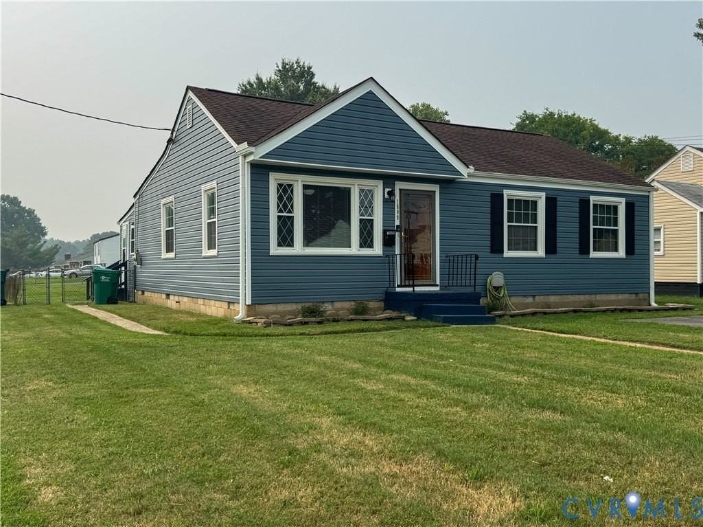 1809 Geffert Dr - Photo 2 of 26