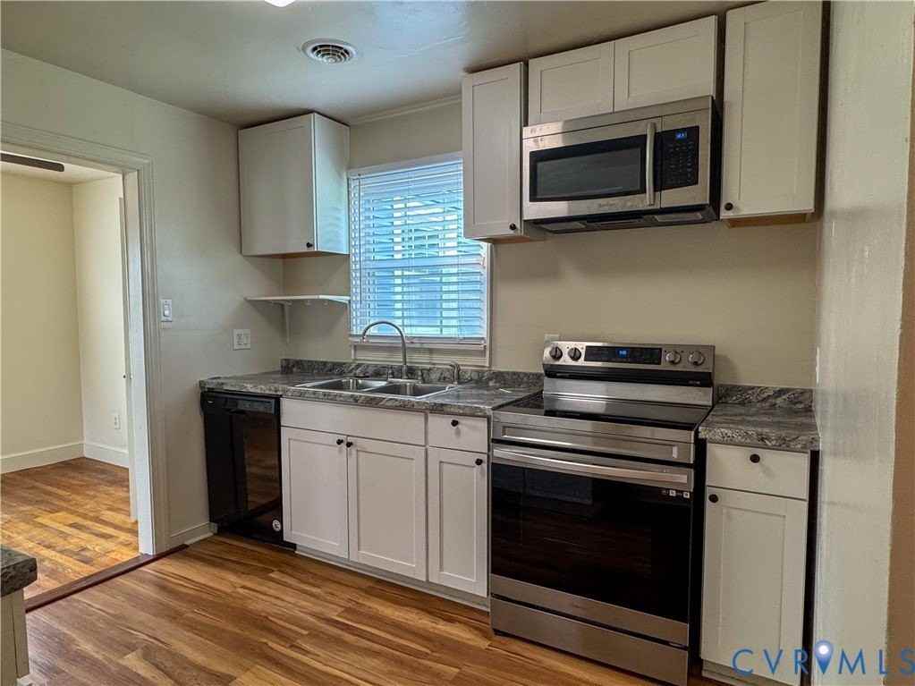 1809 Geffert Dr - Photo 7 of 26