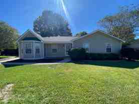 213 Dahlia Dr - Photo 1 of 1