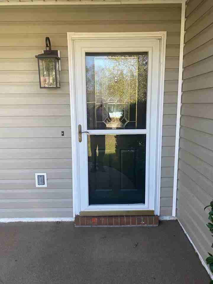 213 Dahlia Dr - Photo 2 of 17