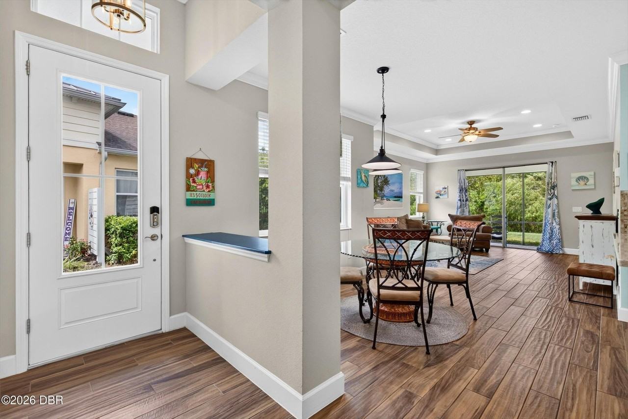 330 Coral Reef Way - Photo 4 of 50