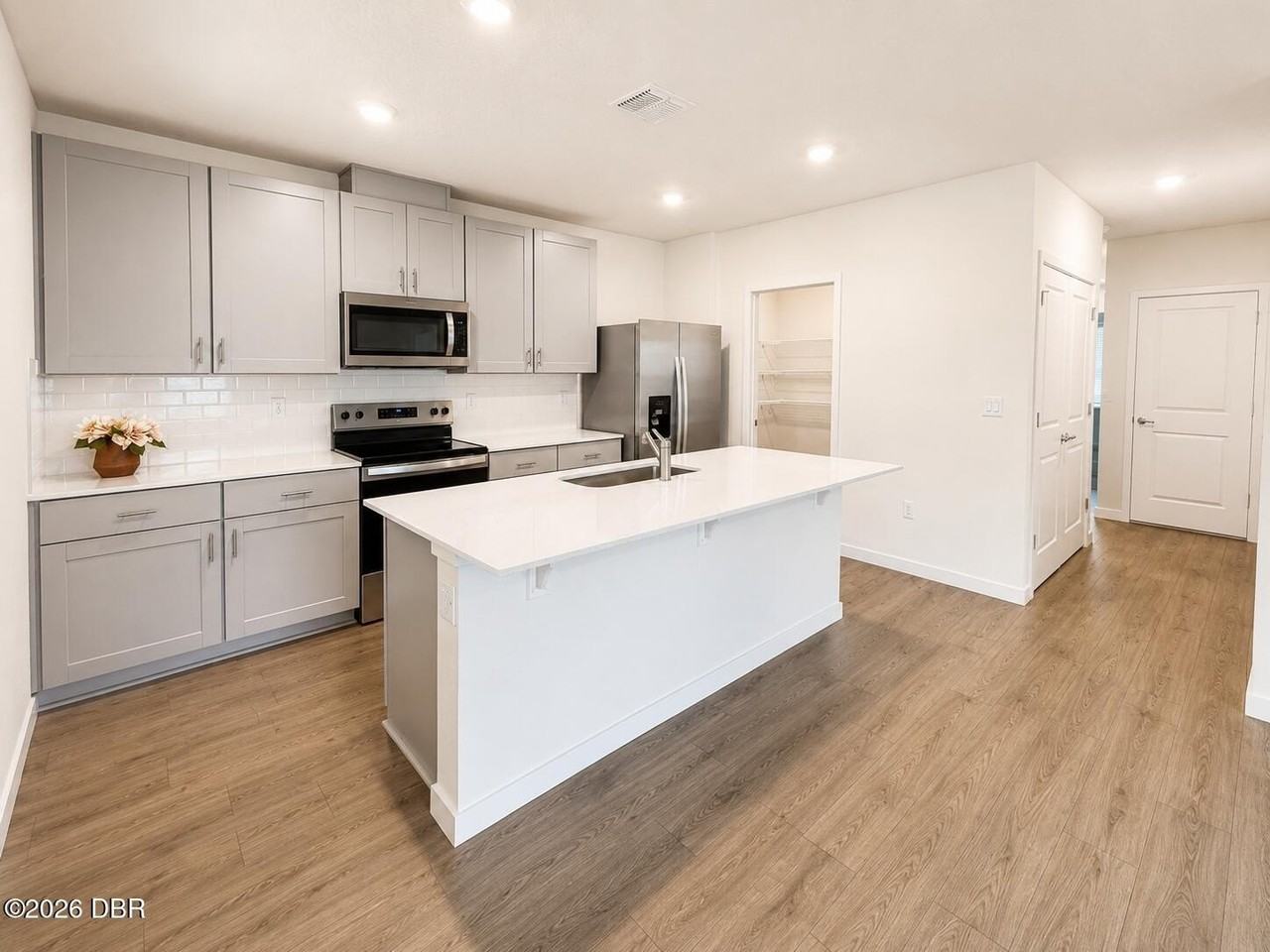 2532 Kinsale Ln - Photo 5 of 23