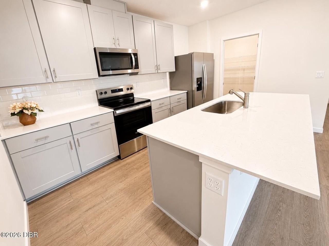 2532 Kinsale Ln - Photo 6 of 23