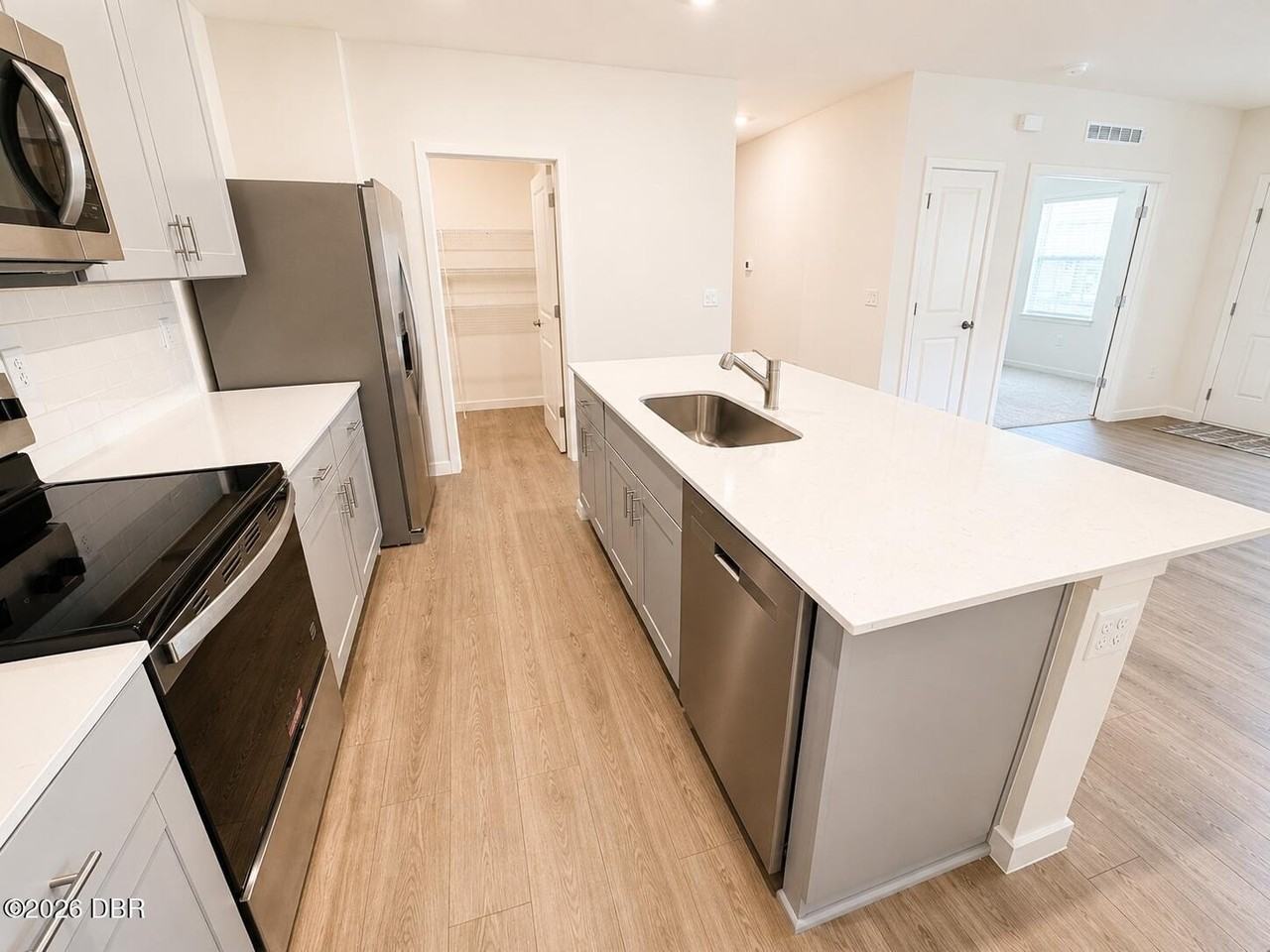 2532 Kinsale Ln - Photo 7 of 23