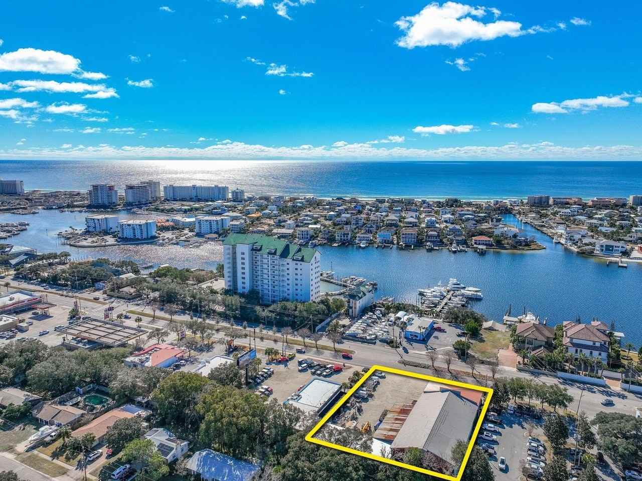 639 Harbor Blvd - Photo 2 of 29