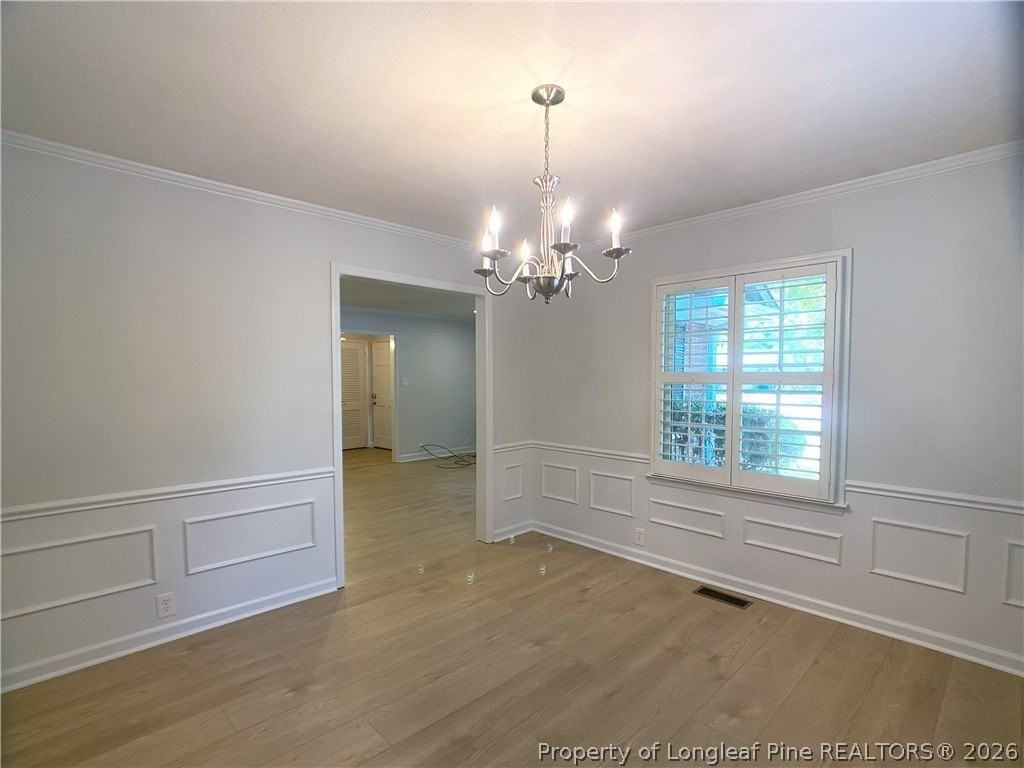 2721 Mirror Lake Dr - Photo 6 of 22