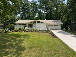 featured image of 1714 S Johnson Ferry Rd Ne