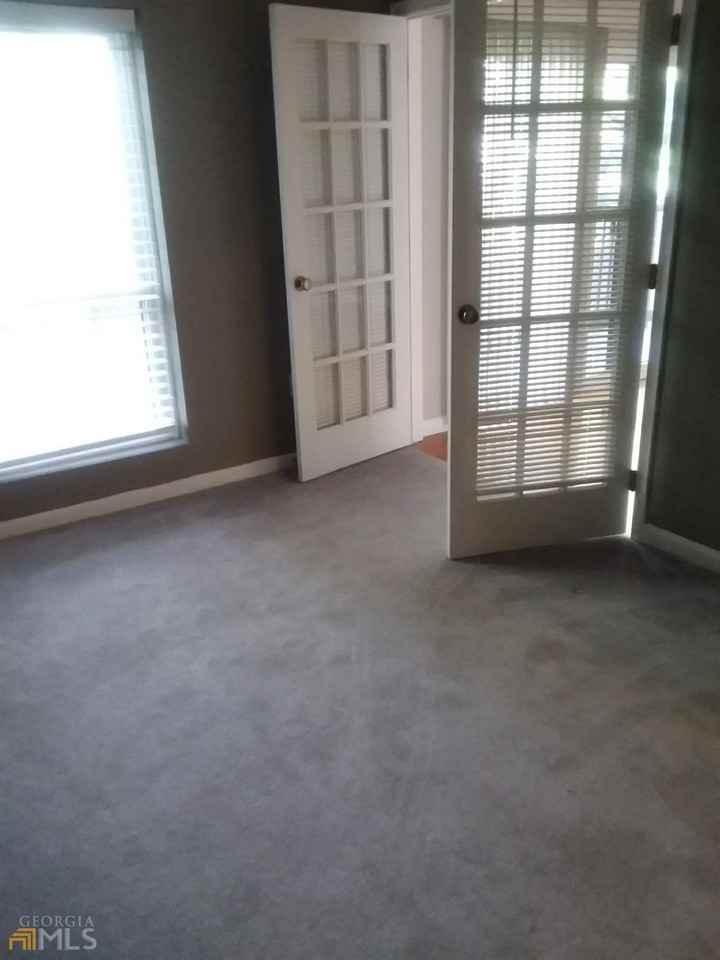 4111 Pine Heights Dr Ne - Photo 6 of 19