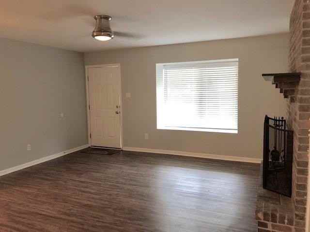 6313 Medearis Ct - Photo 3 of 14