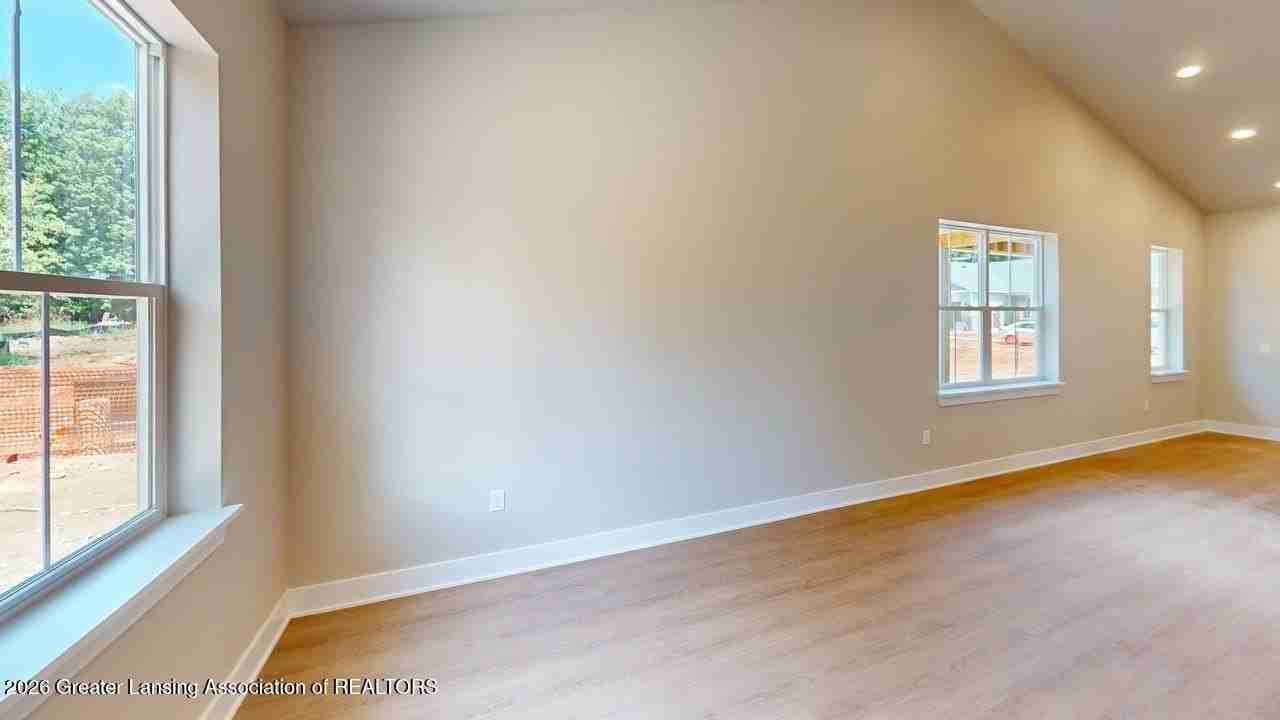 2360 Rowley Rd - Photo 4 of 18