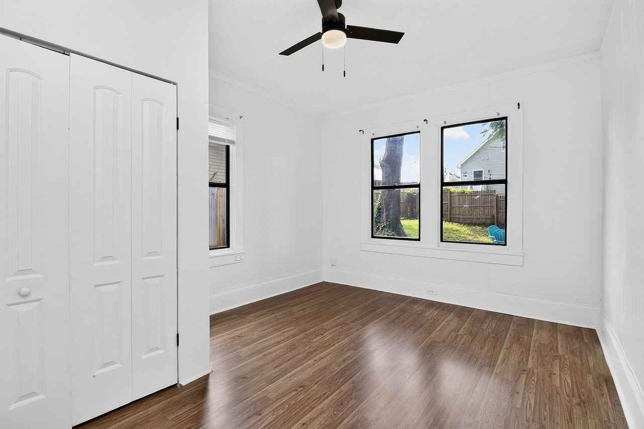 509 Katonah Ave - Photo 7 of 16