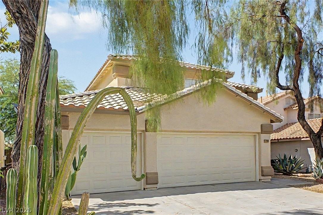 1486 Arroyo Verde Dr - Photo 4 of 41