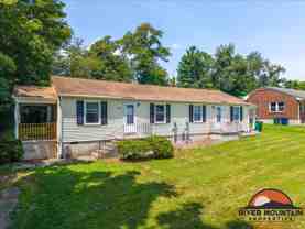 1001 Montgomery St - Photo 1 of 1