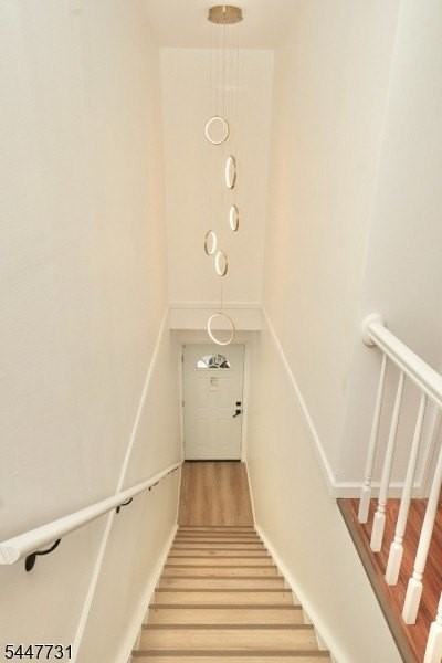 210 Sanford Ave Apt 2 #2 - Photo 3 of 18