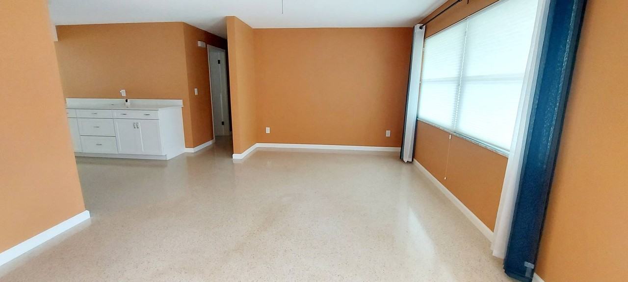 2028 Douglas Ave #1 - Photo 2 of 19