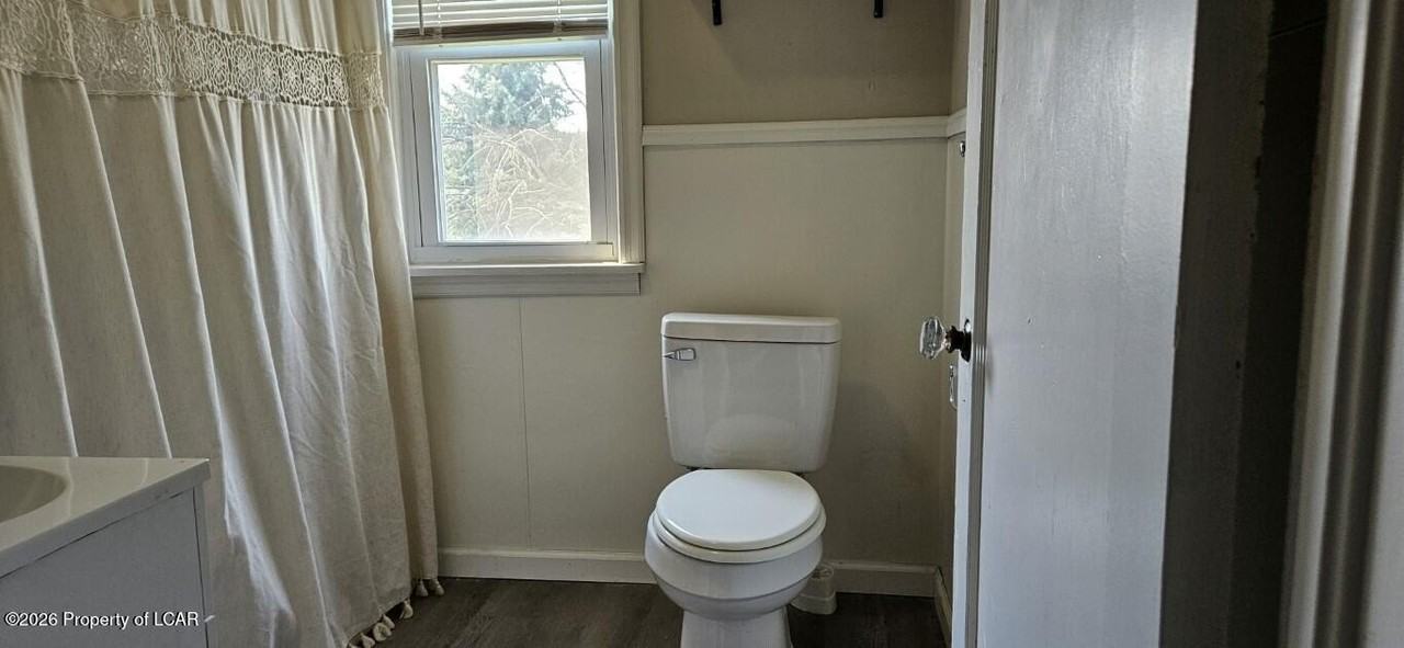 16 N Atherton Ave - Photo 6 of 11