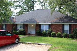 featured image of 2225 Bedford Ct #A