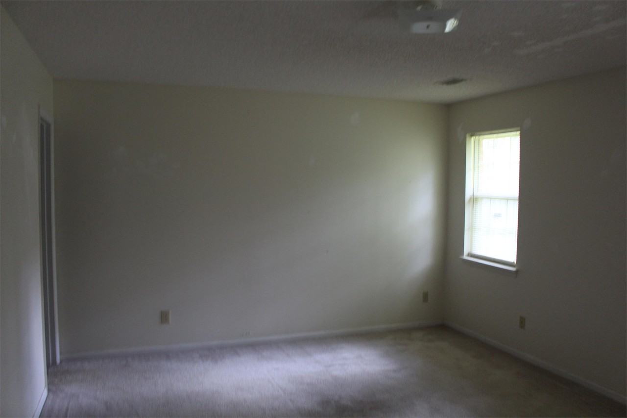 2225 Bedford Ct #A - Photo 4 of 11
