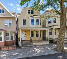featured image of 136 Randolph Ave #2