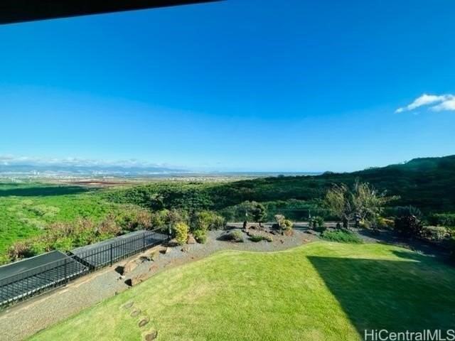 92-1538 Punawainui St - Photo 2 of 8