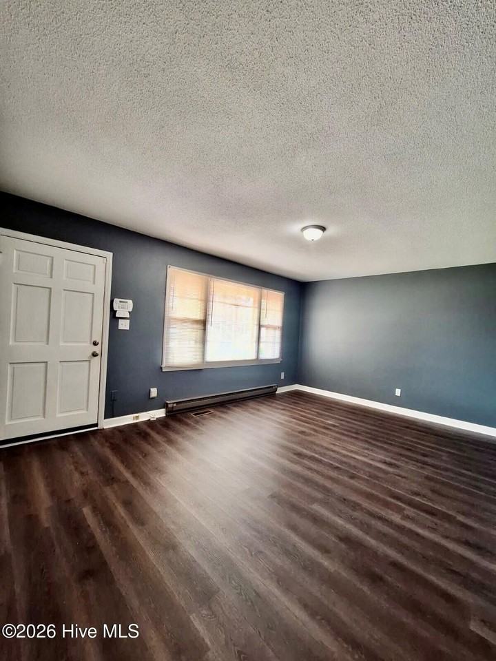 2814 Church St - Photo 2 of 14