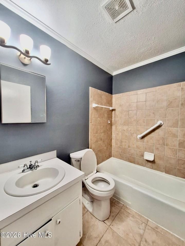 2814 Church St - Photo 4 of 14