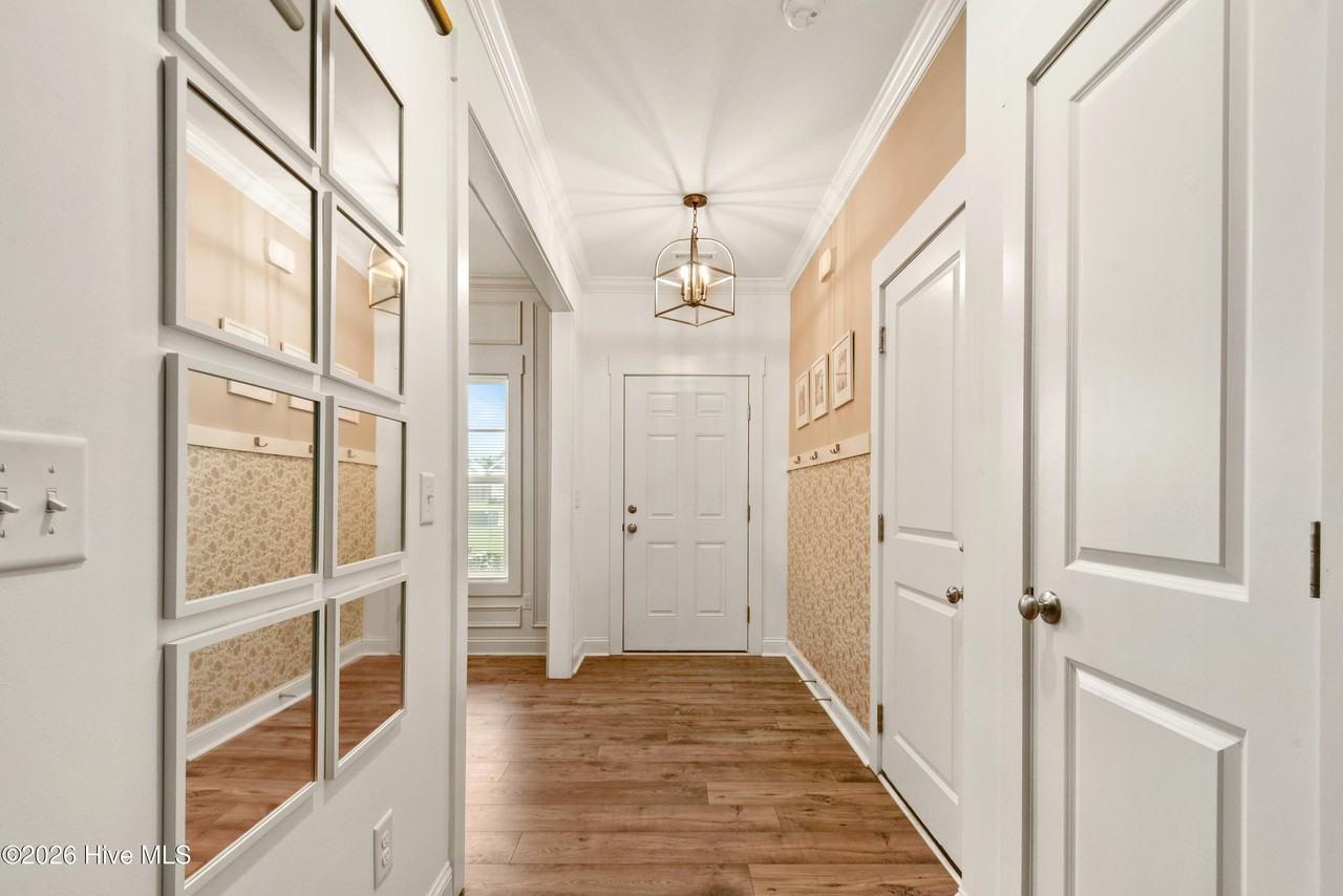 506 Saltworks Ln - Photo 7 of 21