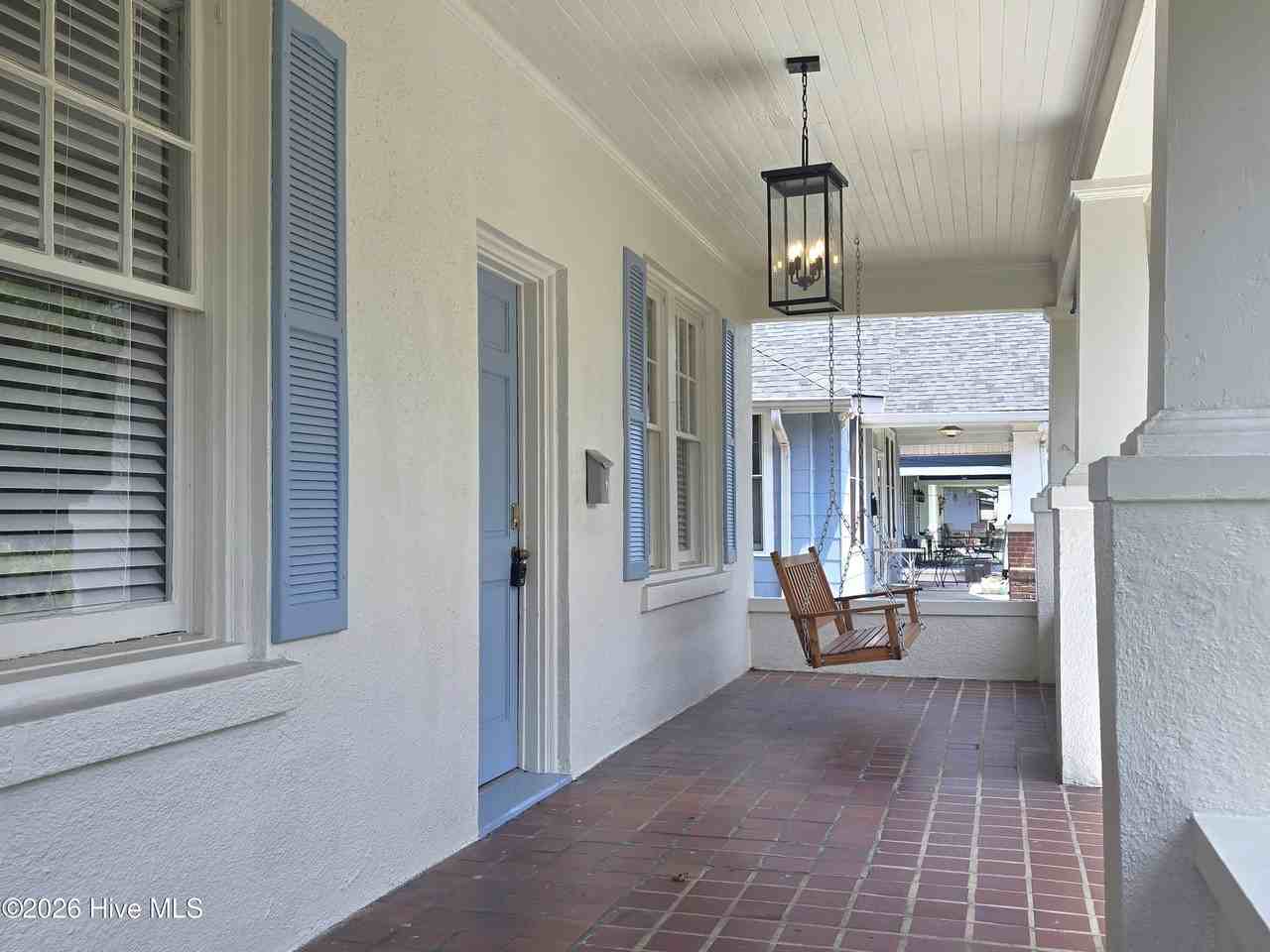 1429 Stovall St - Photo 2 of 38