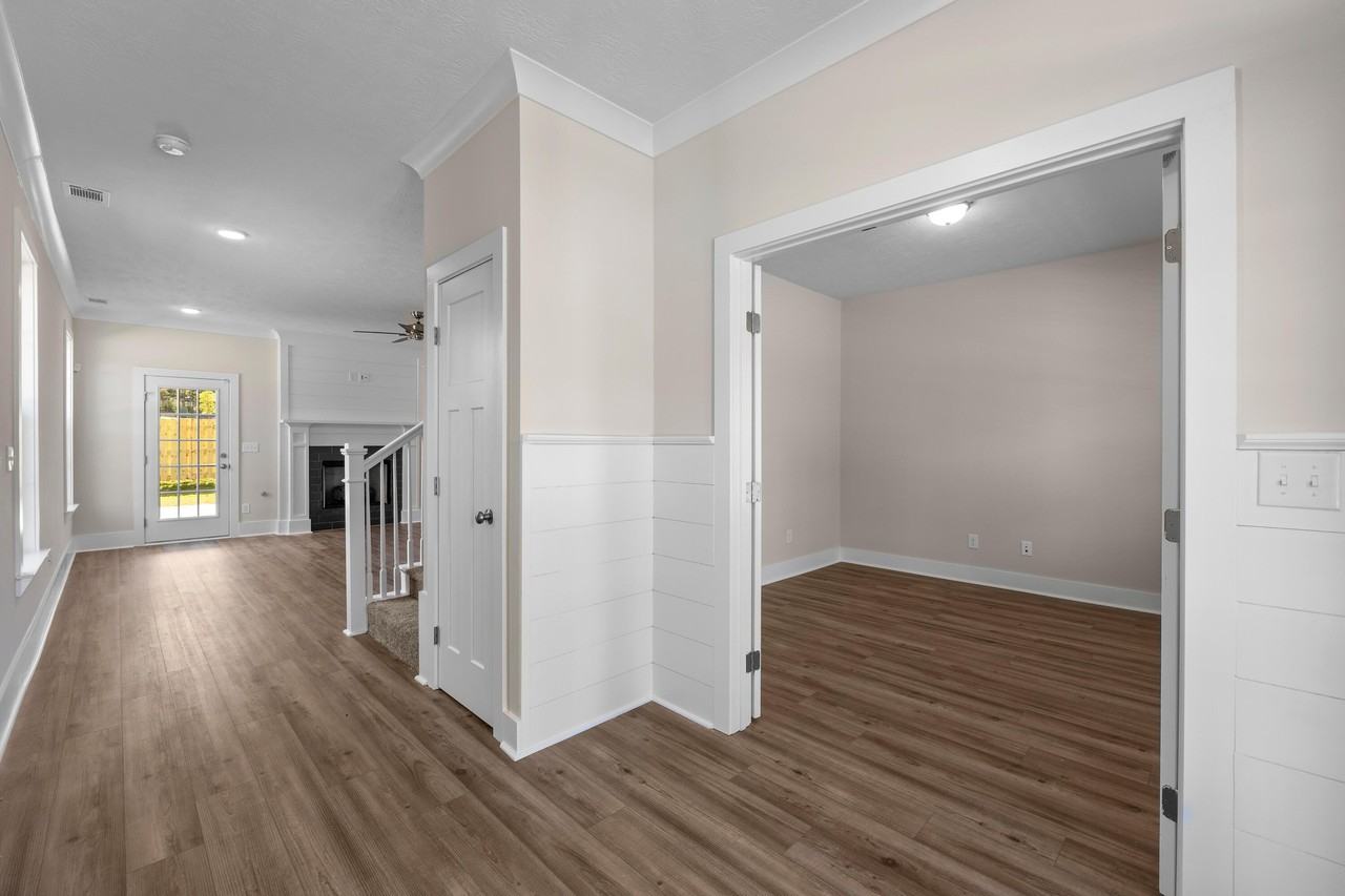 721 Ronaldsay Rd - Photo 6 of 48