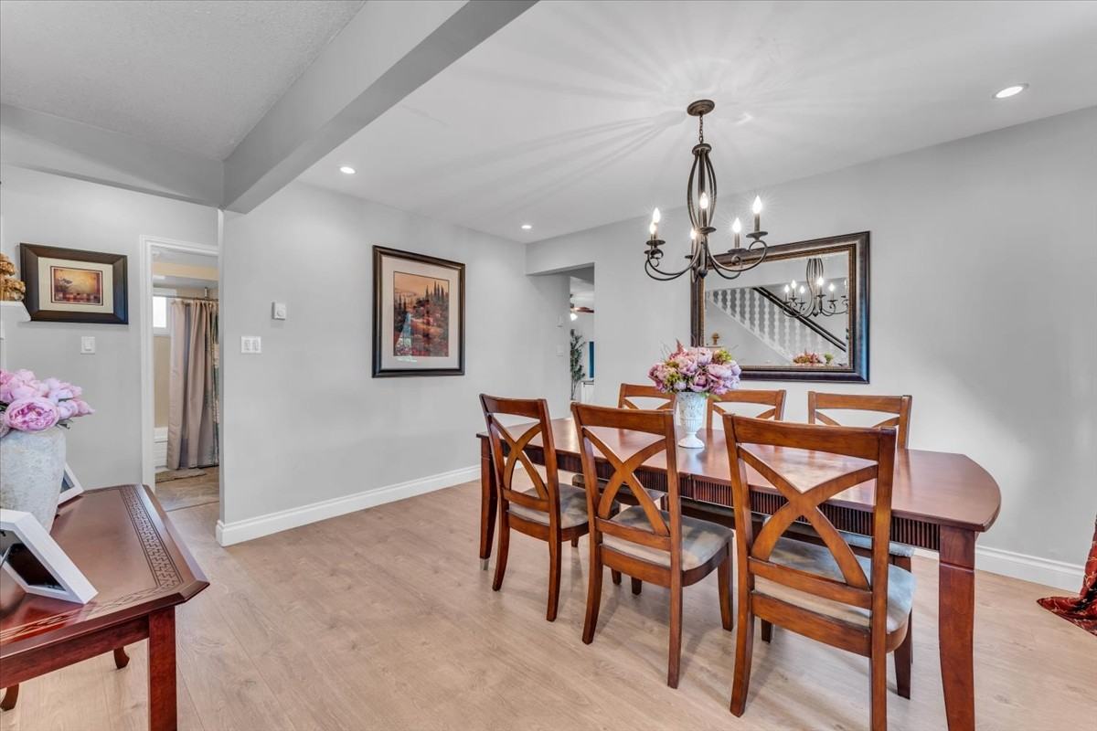 9231 Ryan Crescent - Photo 3 of 18