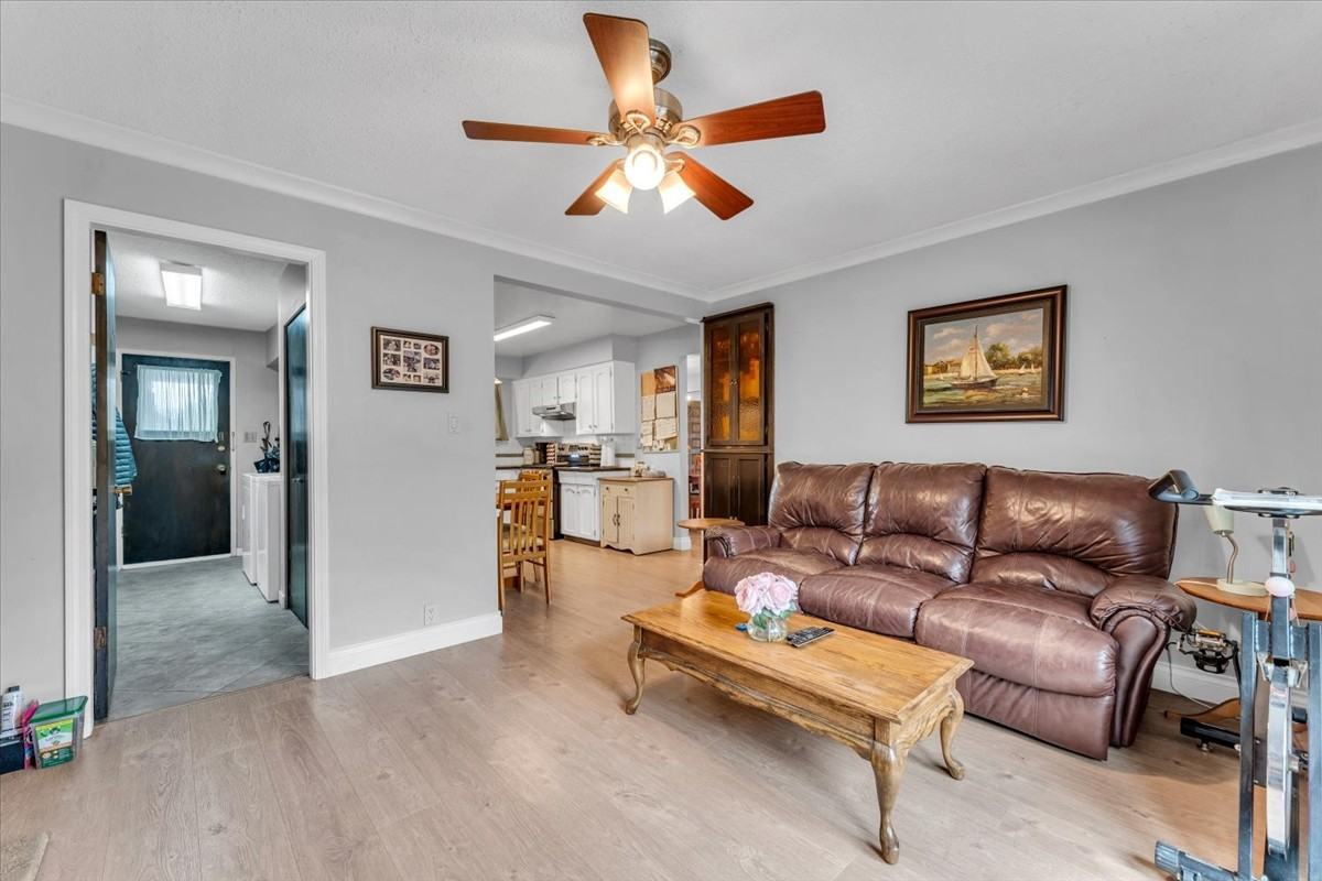9231 Ryan Crescent - Photo 7 of 18