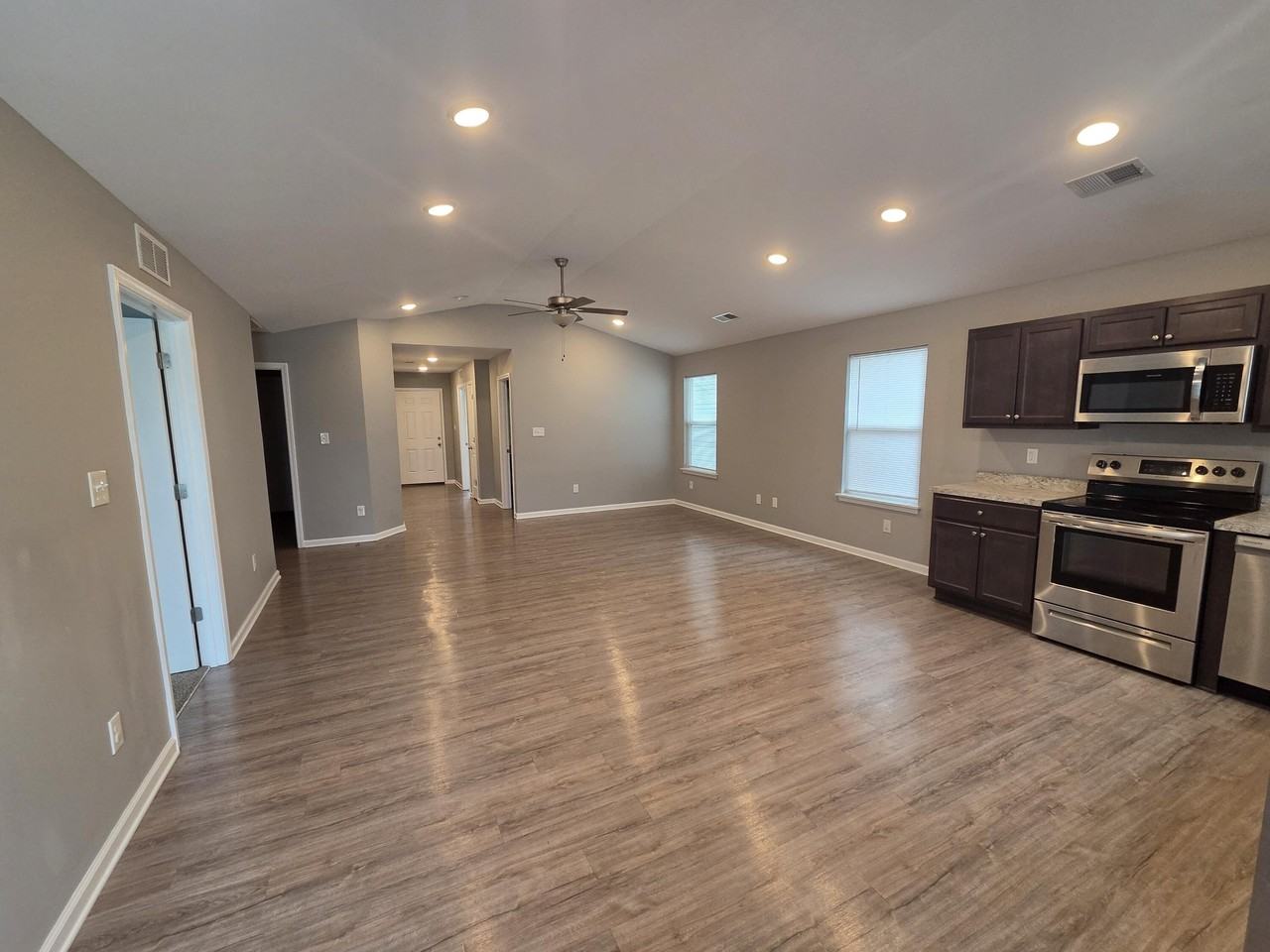 2309 Tanksley Way - Photo 7 of 14