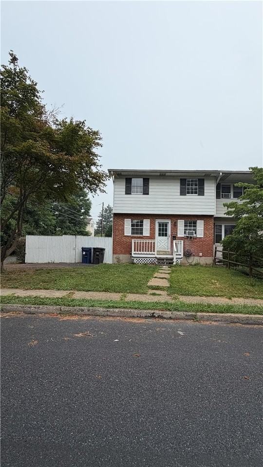 1809 Frankenfield St - Photo 2 of 30