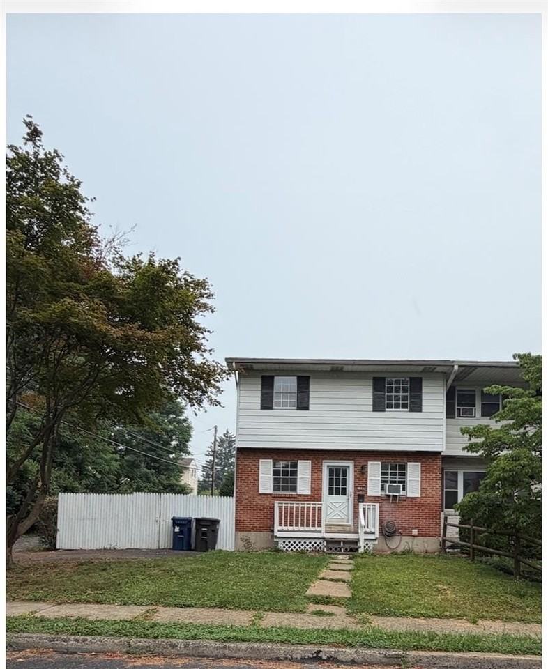 1809 Frankenfield St - Photo 3 of 30