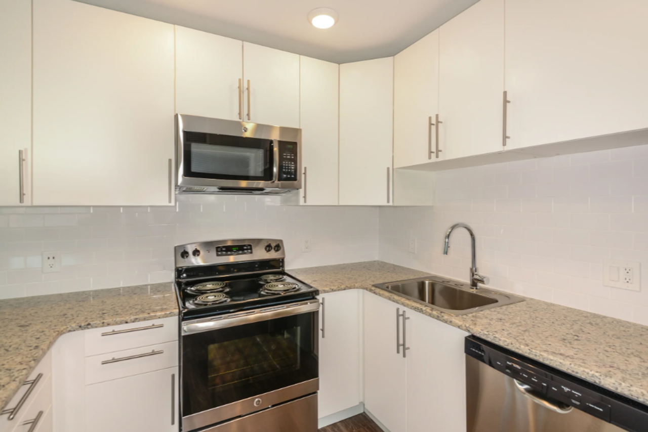 Case Residences — Palma Ceia, Tampa - Photo 3 of 7