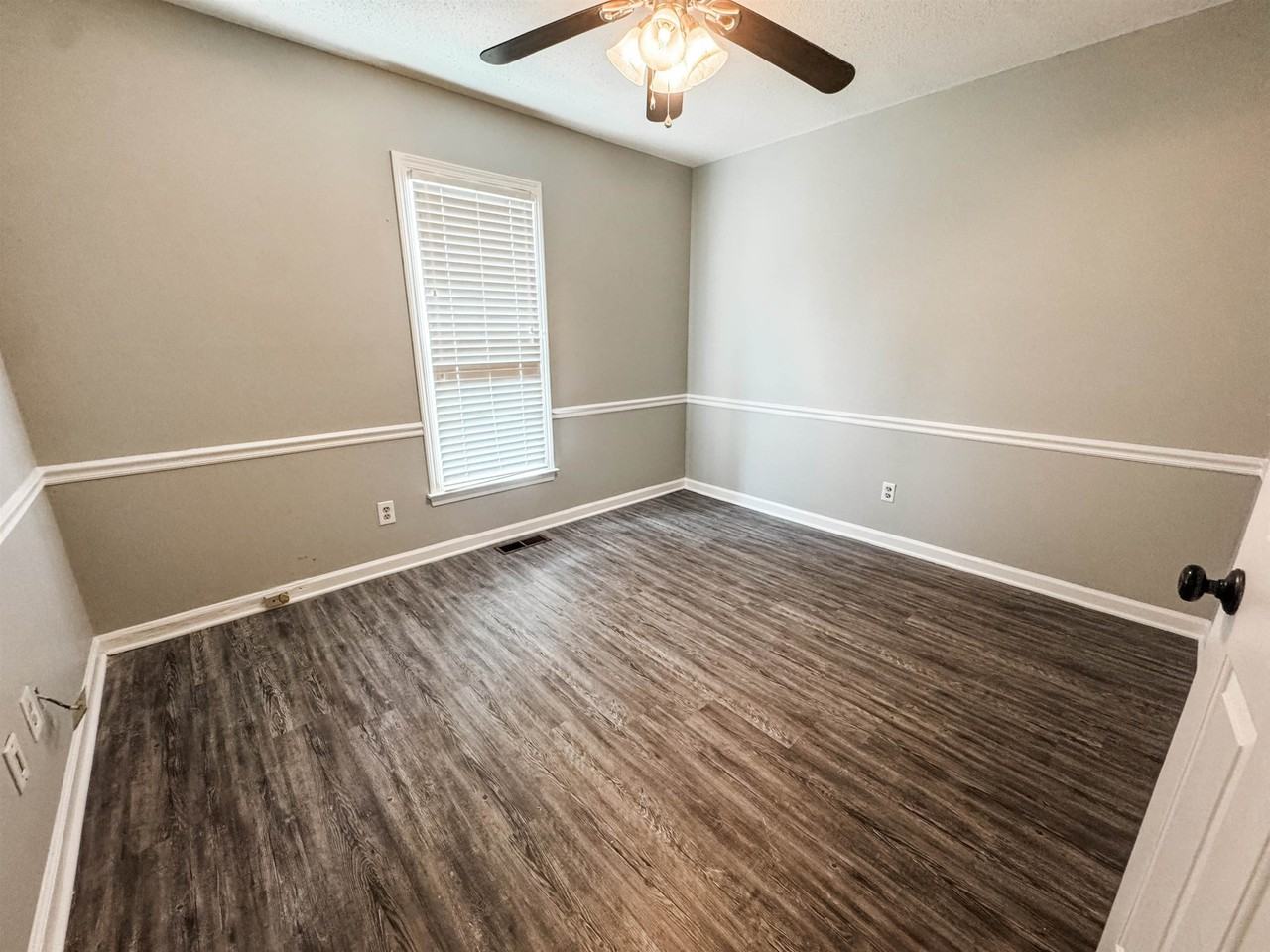 347 Dove Valley Rd - Photo 7 of 13