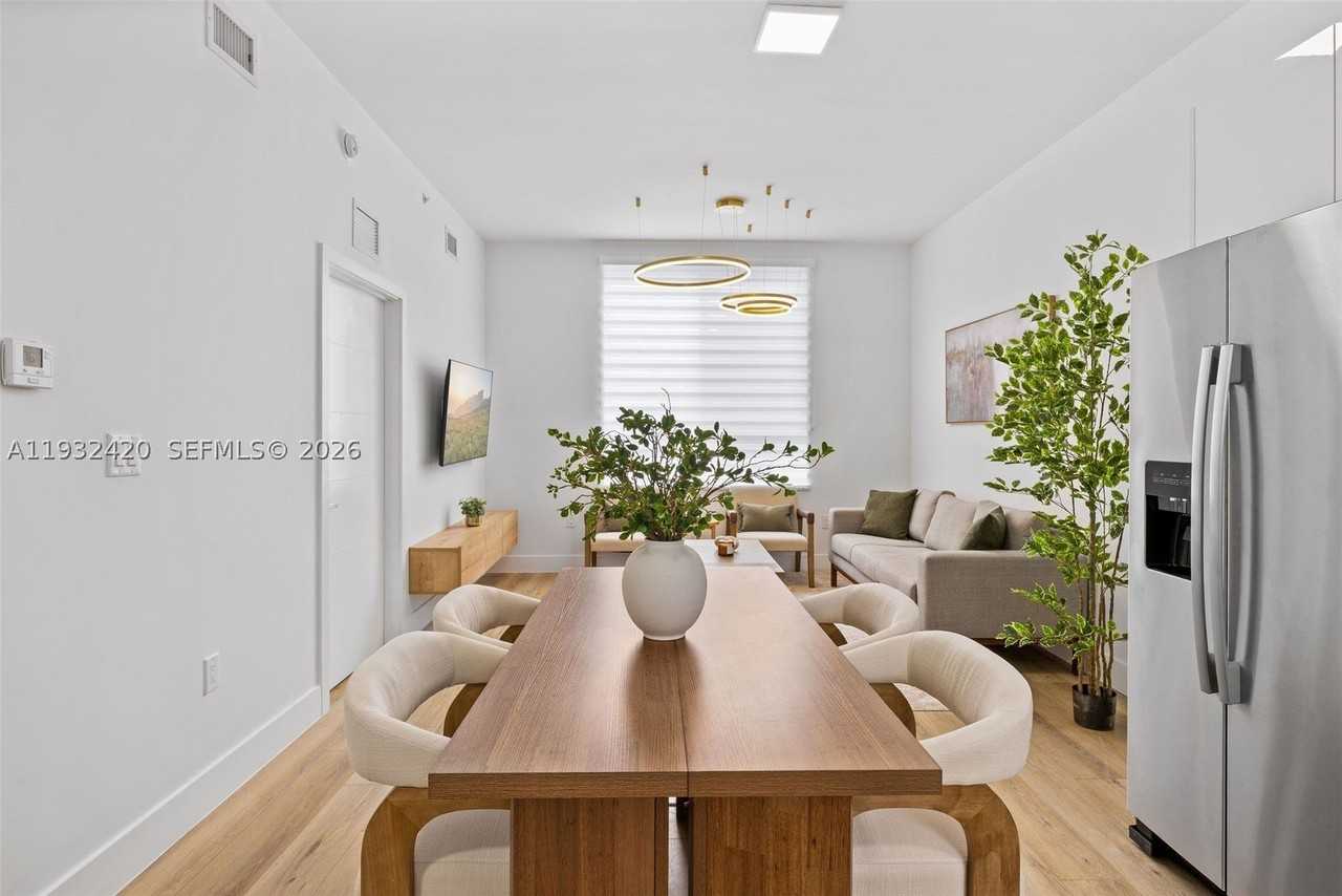 1542 Nw 2nd St #105 - Photo 6 of 18