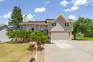 3704 Meadowbrook Dr - Photo 1 of 1